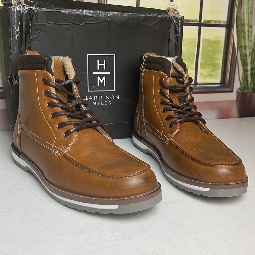 Harrison Myles LT Brown boots W/ Fur On The Inside